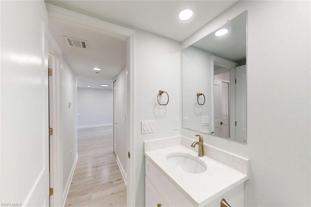 6660 Estero BLVD 105 photo 25