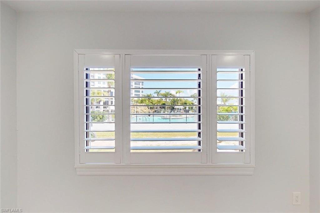 6660 Estero BLVD 105 photo 21