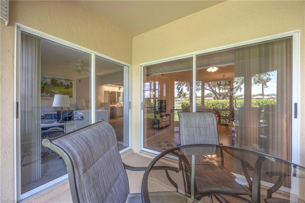 Sunroom with a textured wall