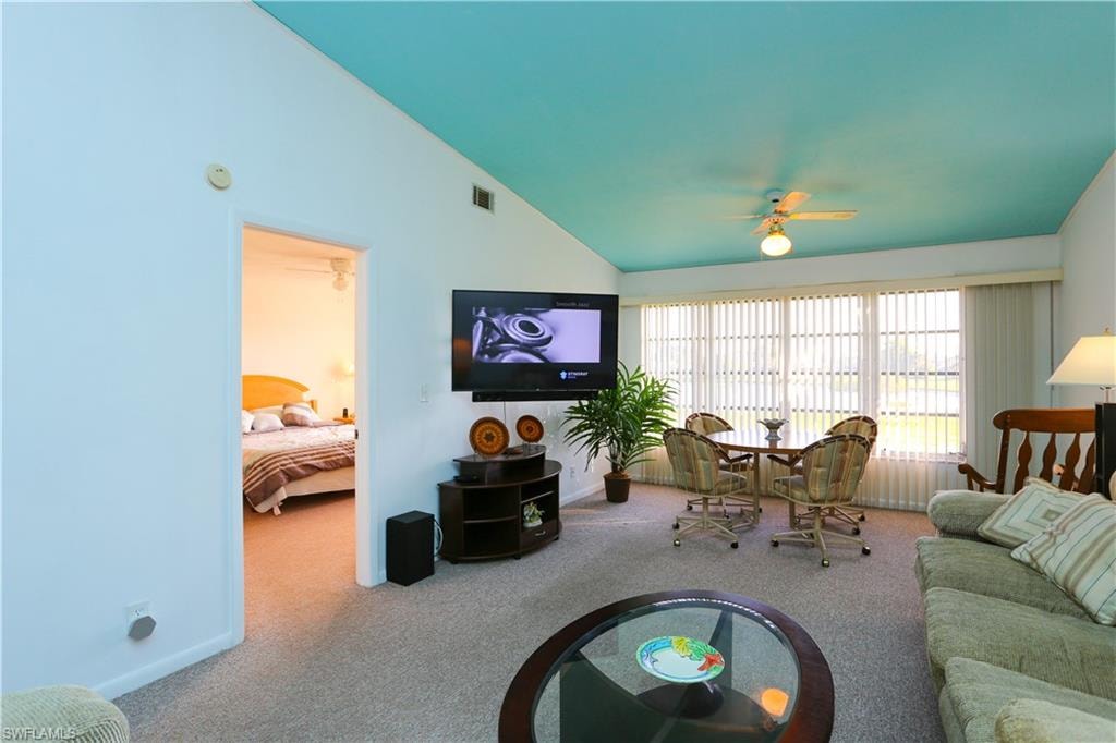 4030 Northlight DR photo 6
