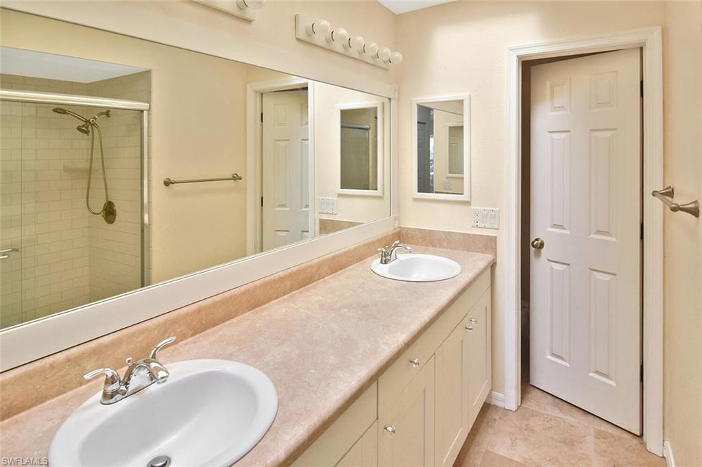 15065 Cloverdale DR photo 8