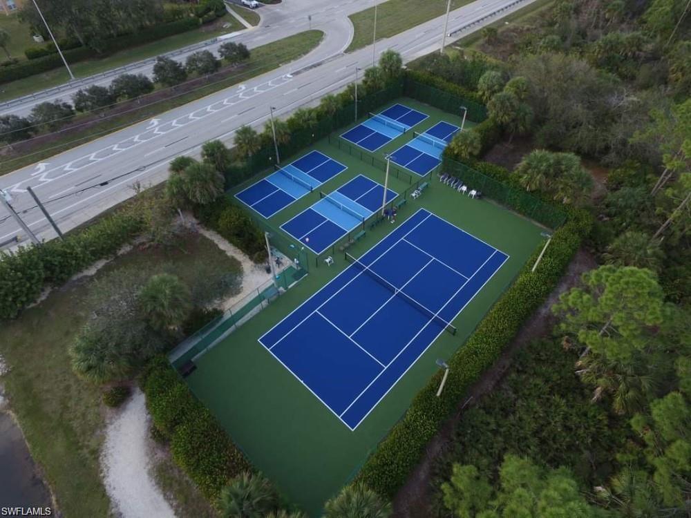 20265 Royal Villagio CT 107 photo 27