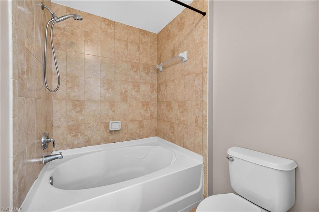 20265 Royal Villagio CT 107 photo 16