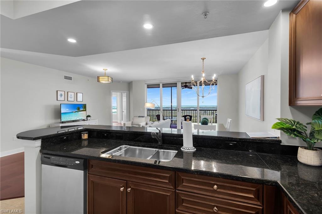 1065 Borghese LN 1003 photo 7