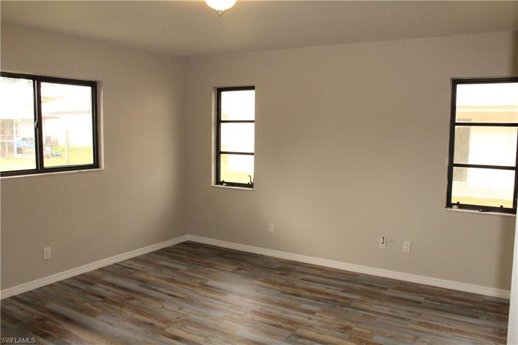 632 SE 13th CT 630 632