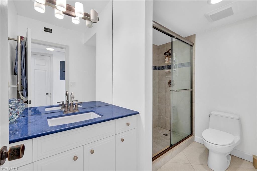 4051 Gulf Shore BLVD N 700 photo 22
