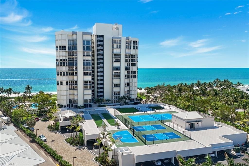 4051 Gulf Shore BLVD N 700