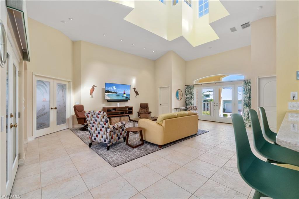 27130 Flamingo DR
