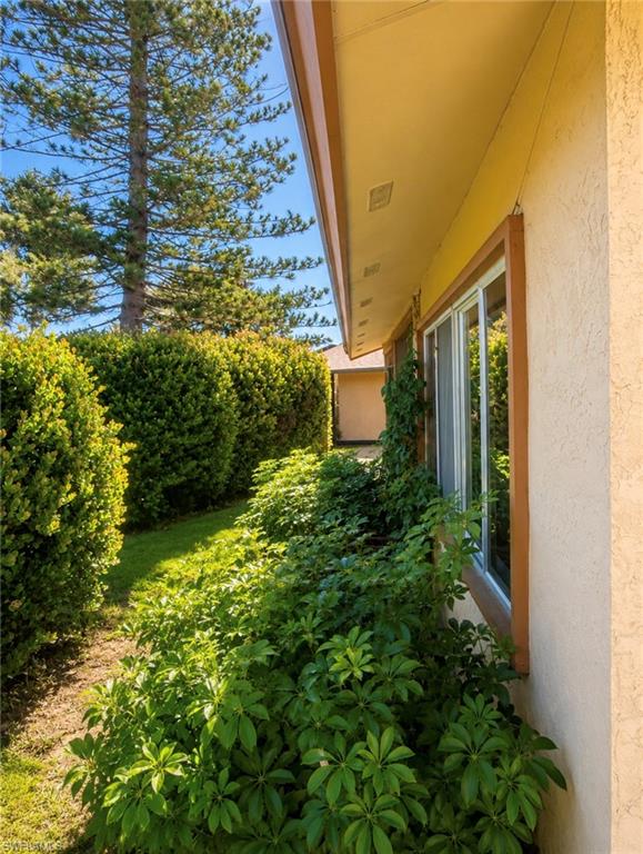 6491 Royal Woods DR photo 32