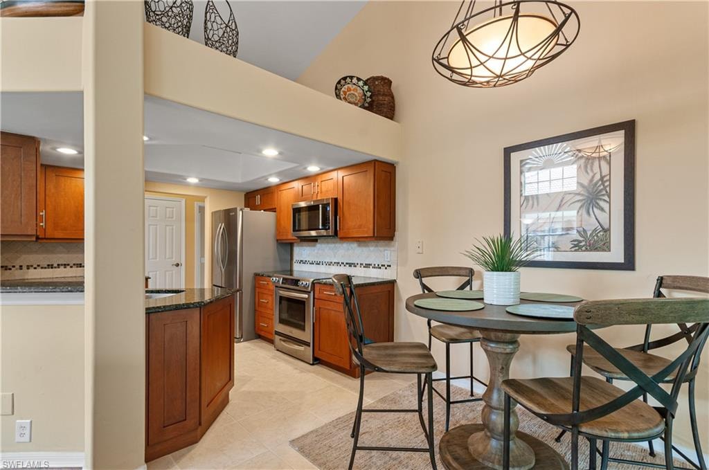 13255 Sherburne CIR 2104 photo 9