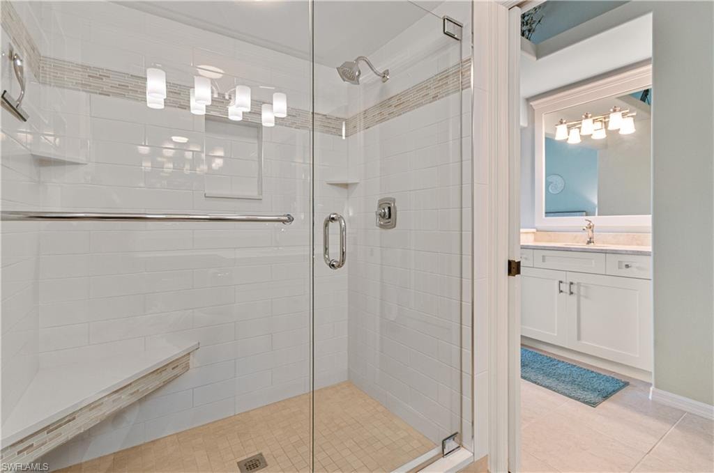13255 Sherburne CIR 2104 photo 21