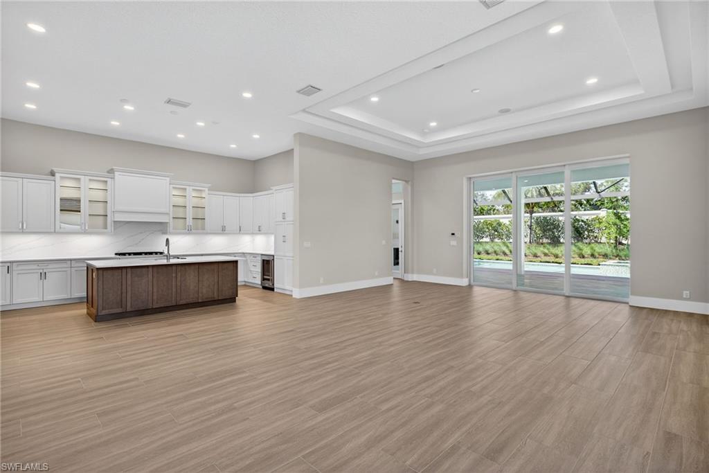 9712 Moonflower LN photo 8