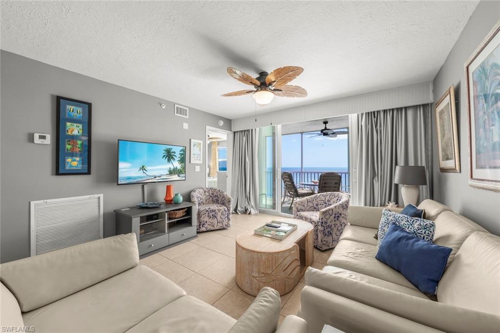 250 Estero BLVD 602 photo 6
