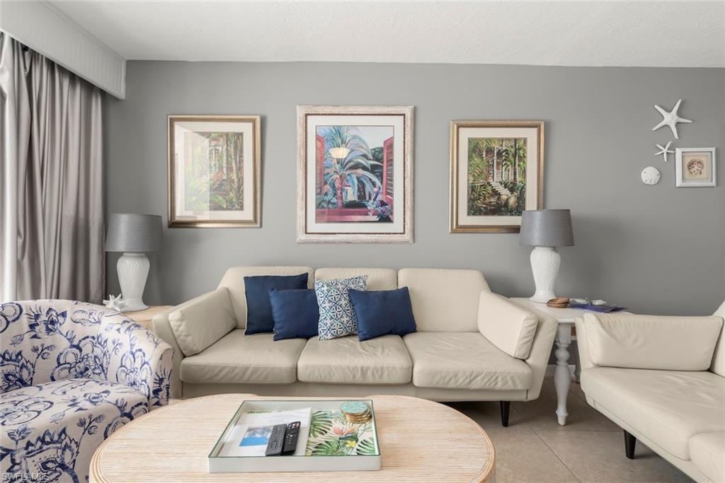 250 Estero BLVD 602 photo 8