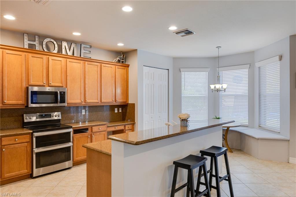 10519 Winged Elm LN photo 6
