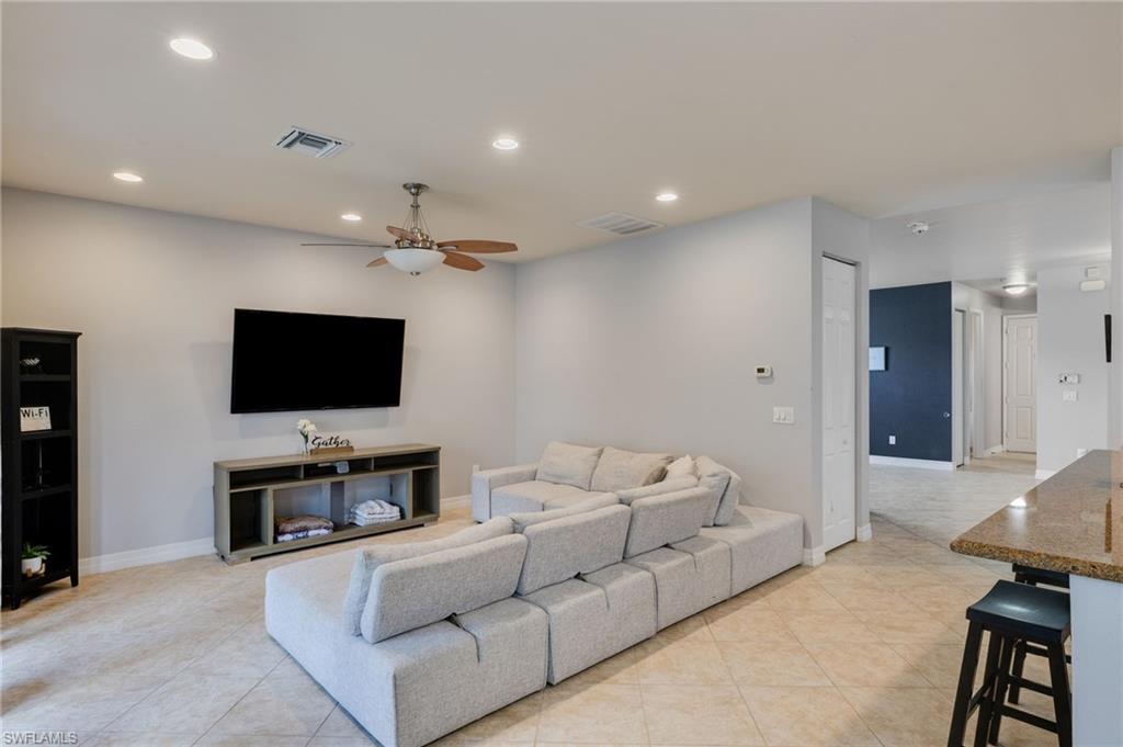 10519 Winged Elm LN photo 12