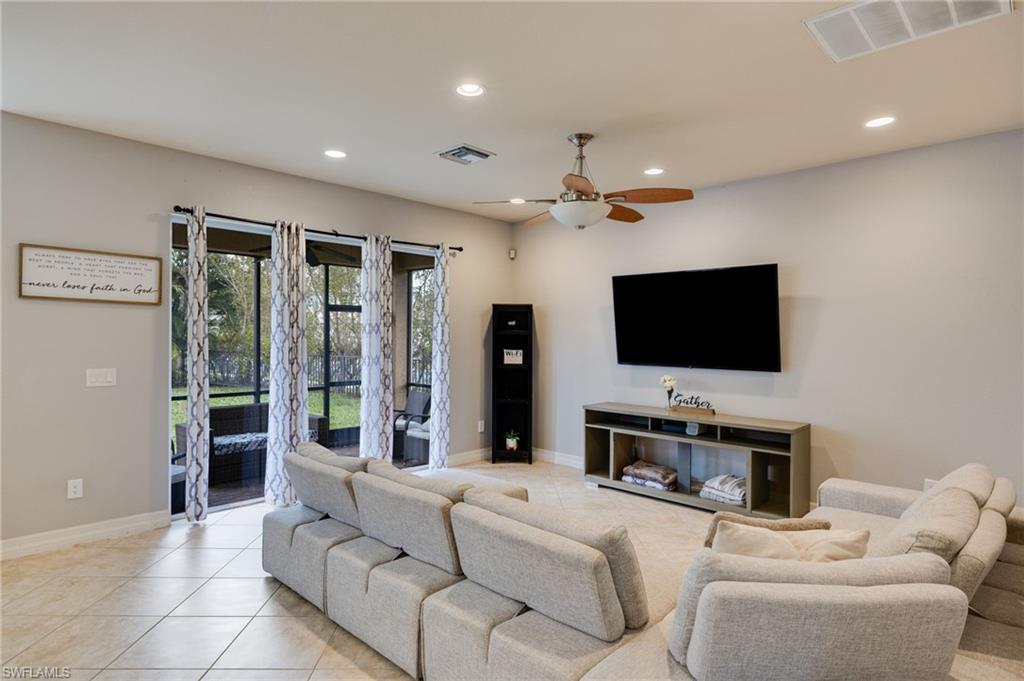 10519 Winged Elm LN photo 11