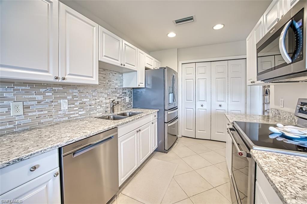 3091 Meandering WAY 102 photo 13