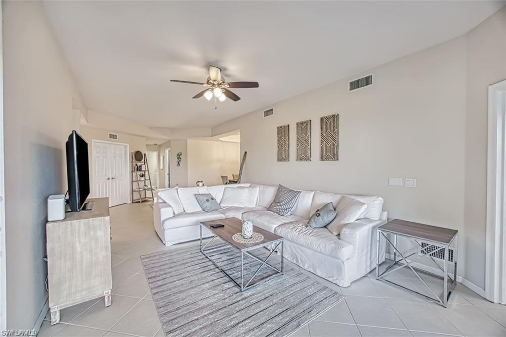 3091 Meandering WAY 102 photo 8
