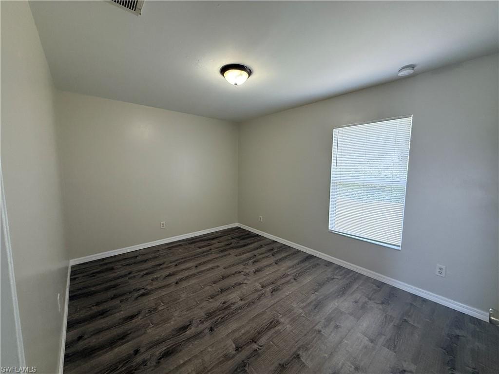 2510 Martin AVE S 2510 photo 6