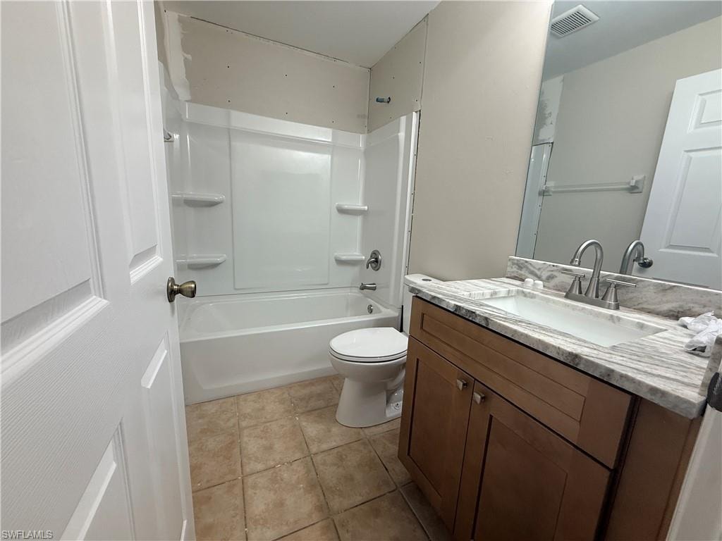 2510 Martin AVE S 2510 photo 9
