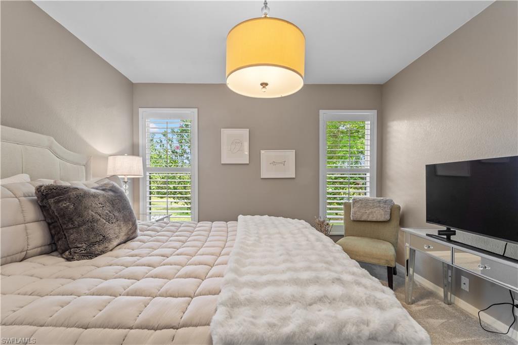 7661 Knightwing CIR photo 42