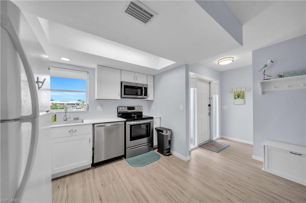 1318 WESLEY DR 124B