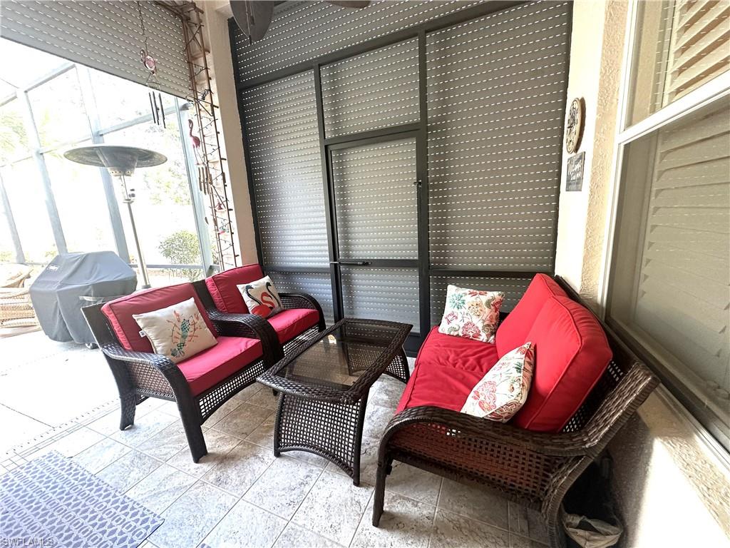 Lanai Covered Seating