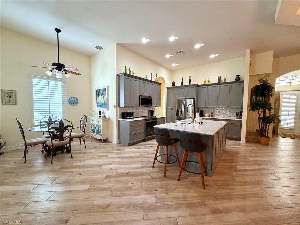 14508 Sterling Oaks DR photo 18