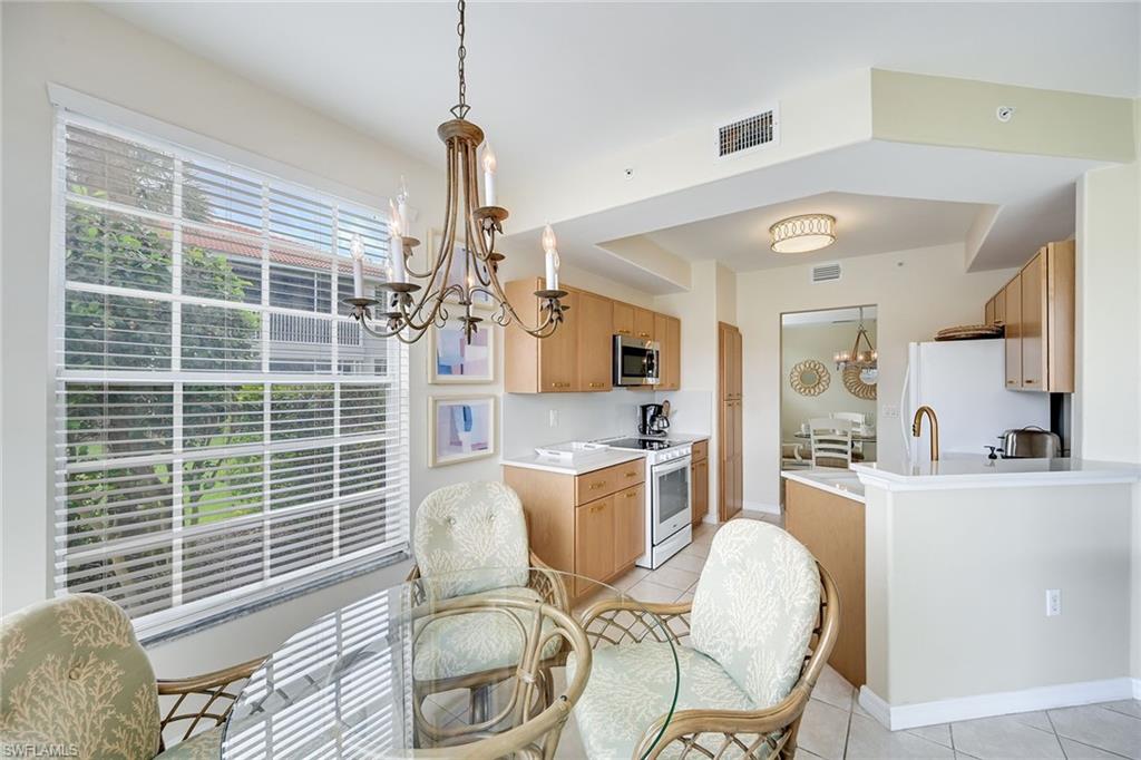 2230 Arielle DR 1902 photo 11
