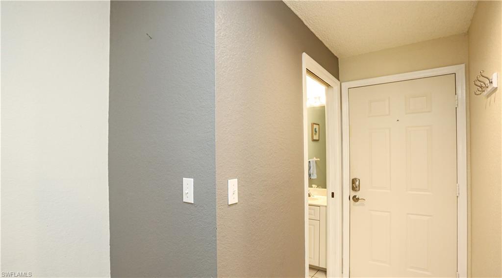 1044 Woodshire LN B203 photo 13