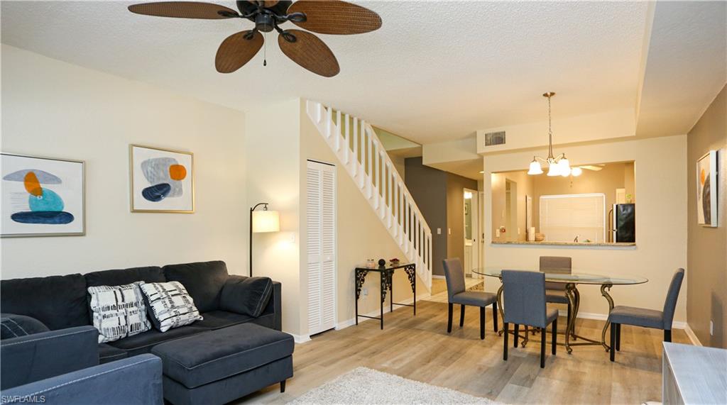 1044 Woodshire LN B203 photo 7