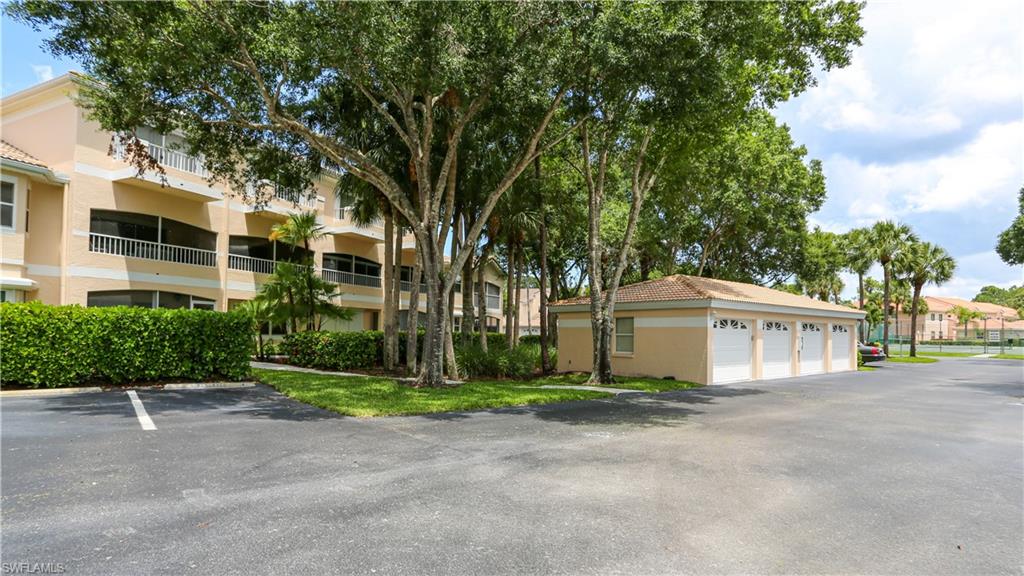 1044 Woodshire LN B203 photo 37