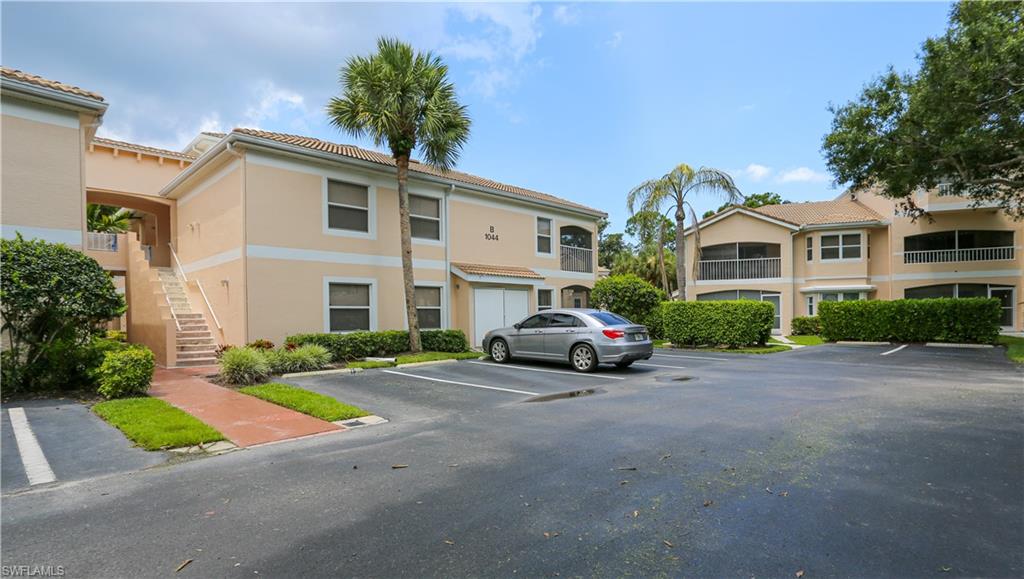 1044 Woodshire LN B203 photo 35