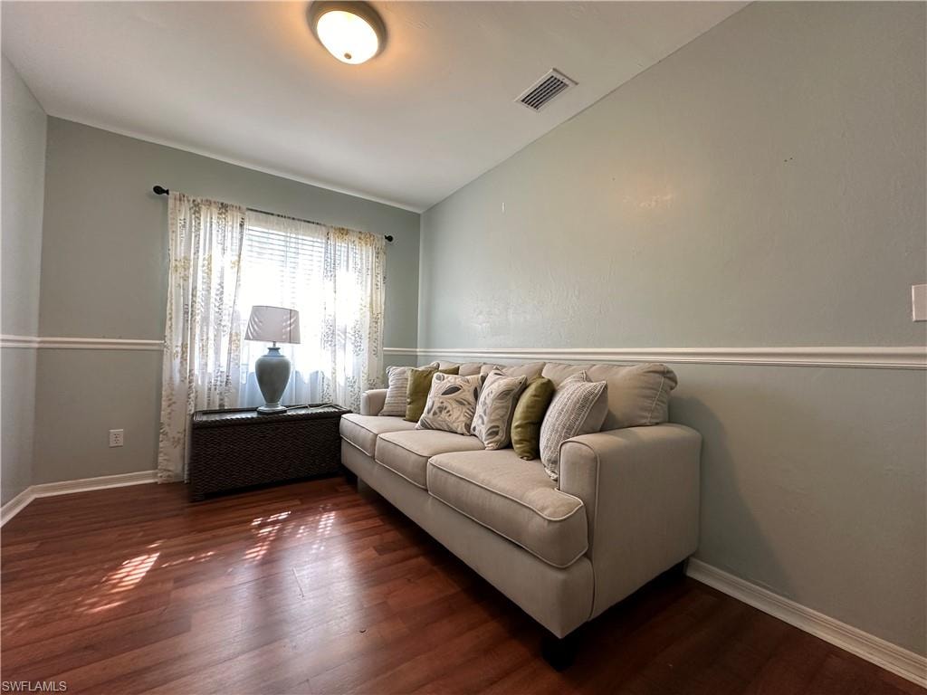 241 Robin Hood CIR 204 photo 14