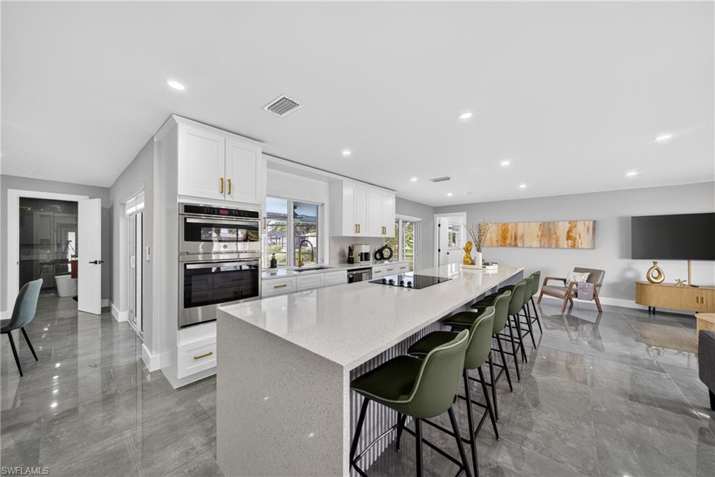 1741 SE 29th LN photo 15