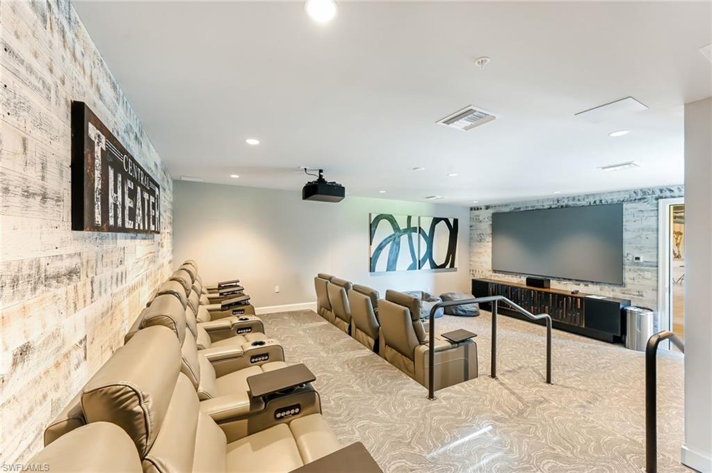 1111 Central 417A photo 22