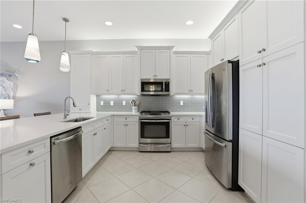 4475 Crimson AVE photo 9