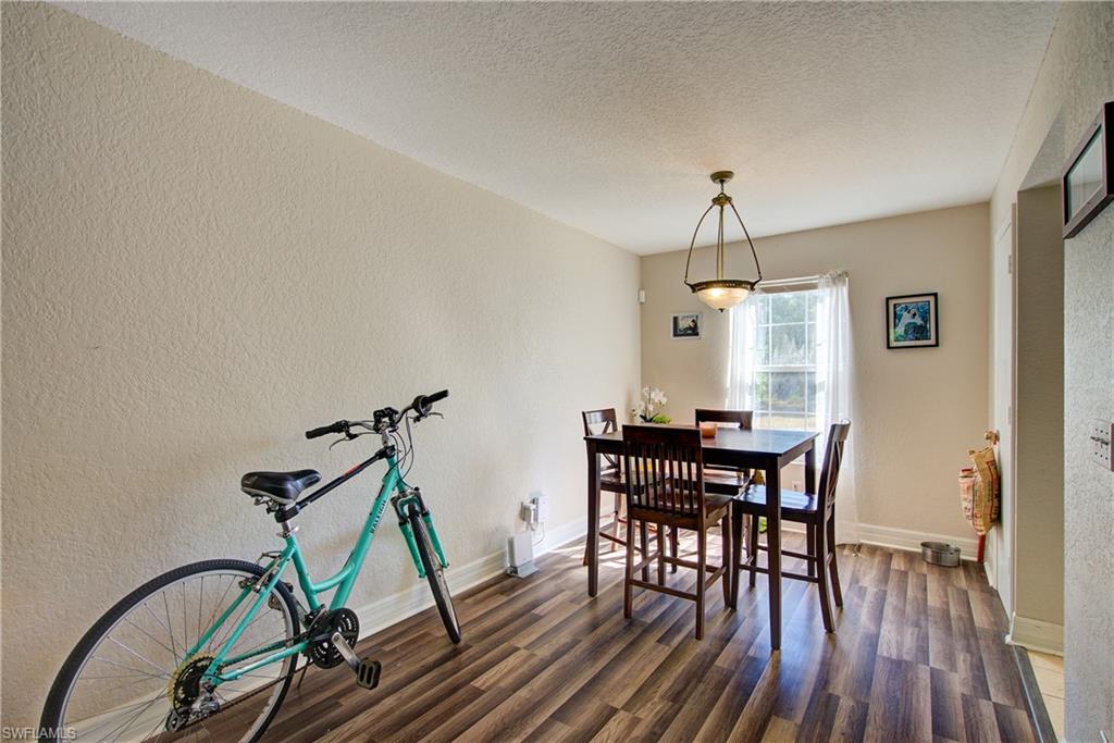1002 Henry AVE photo 25
