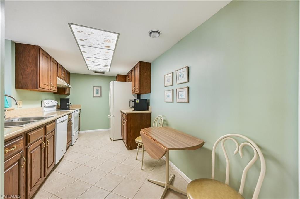 17 Bluebill AVE 803