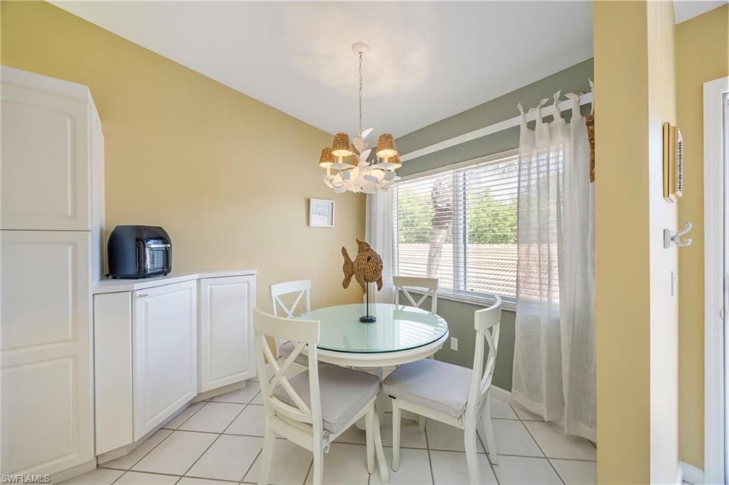 Extra storage in the dine in kitchen