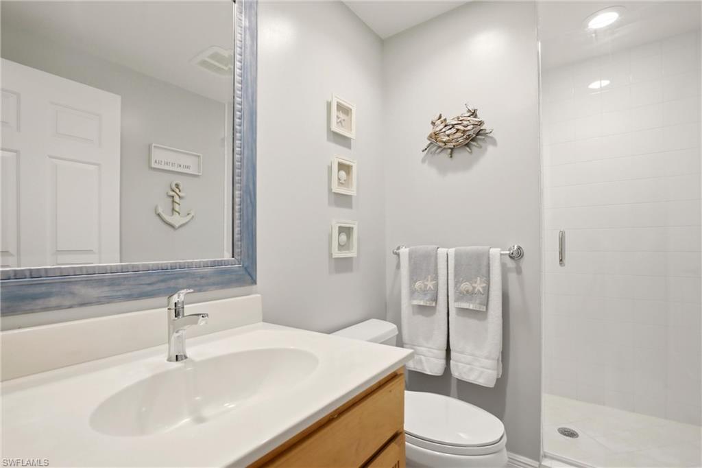 3313 Sunset Key CIR 105 photo 17