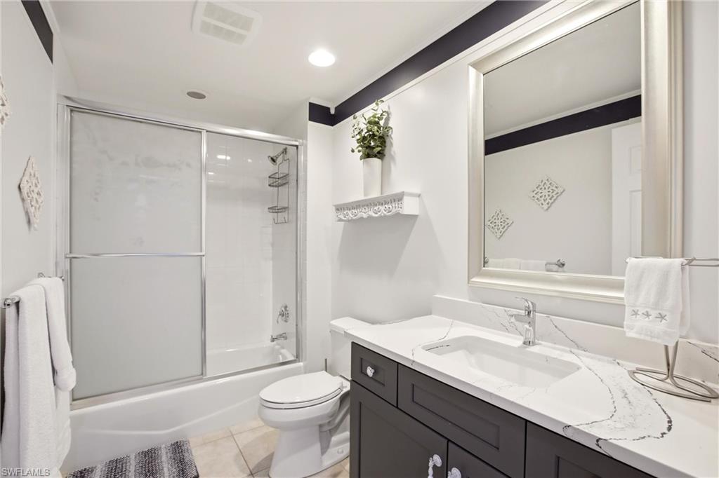 3313 Sunset Key CIR 105 photo 20