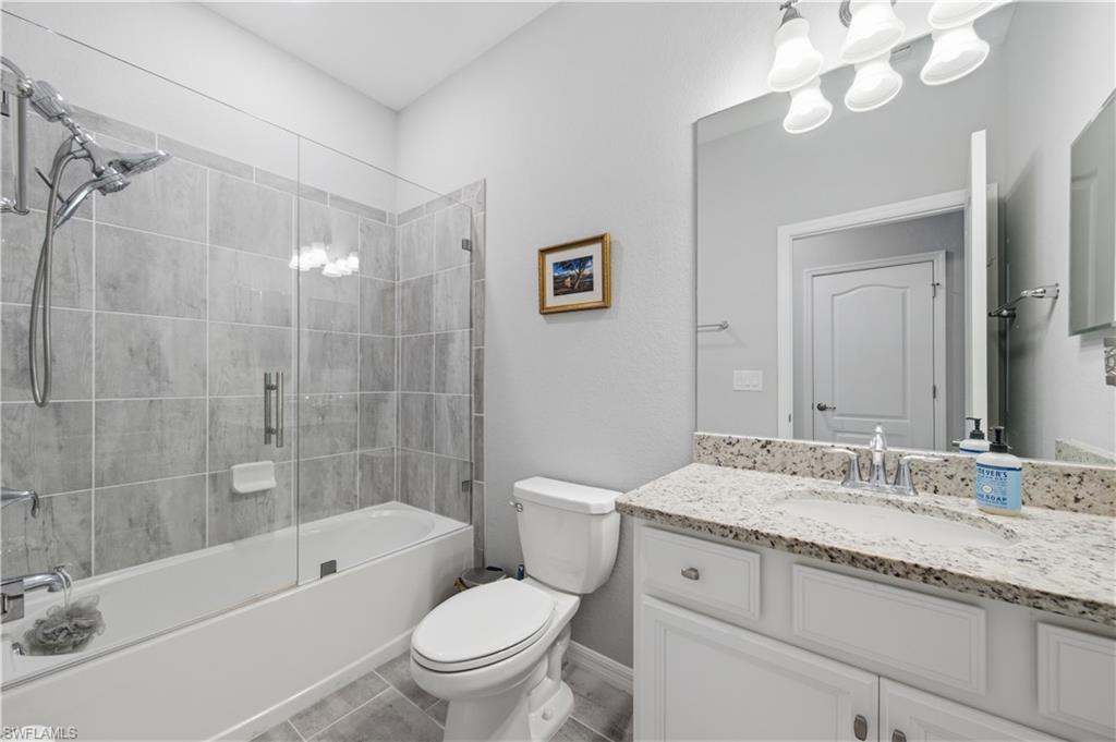19584 Utopia LN photo 17