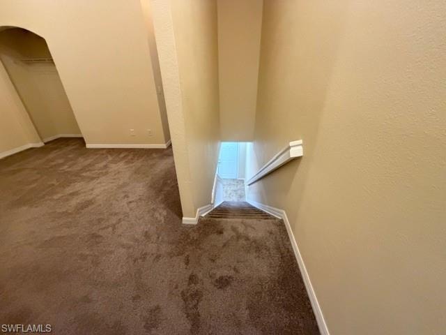 8585 Athena CT photo 32