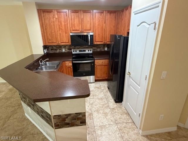 8585 Athena CT photo 8