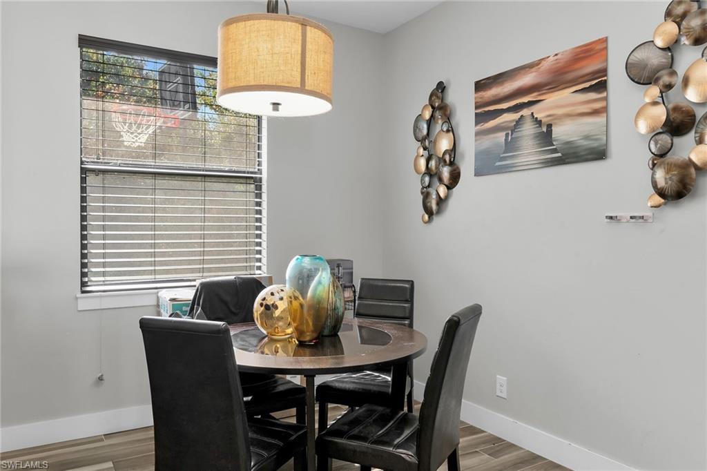 1386 Rosemary LN photo 6