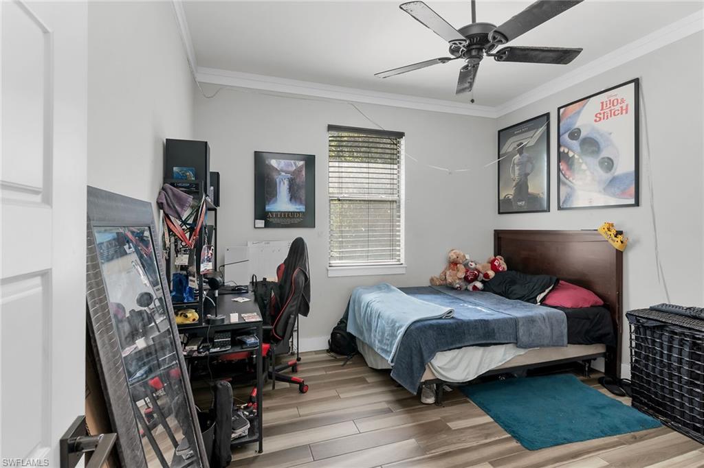 1386 Rosemary LN photo 9