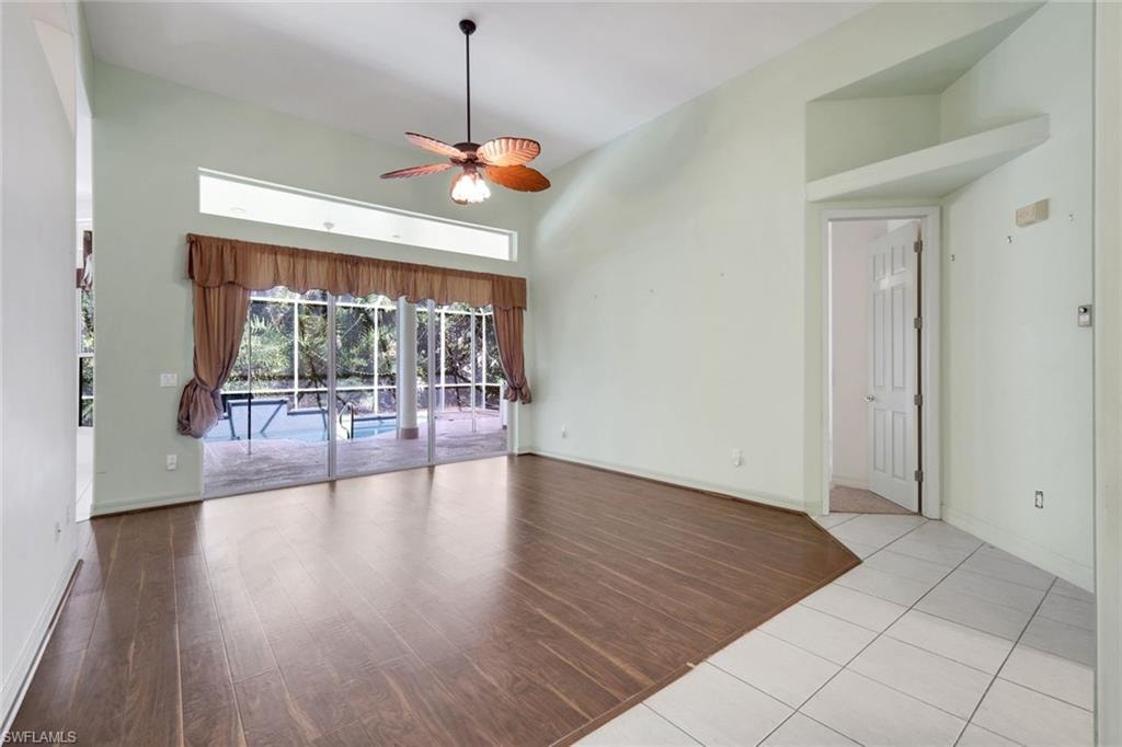 Formal dining room is the perfect spot to gather with family and friends to celebrate those special occasions.