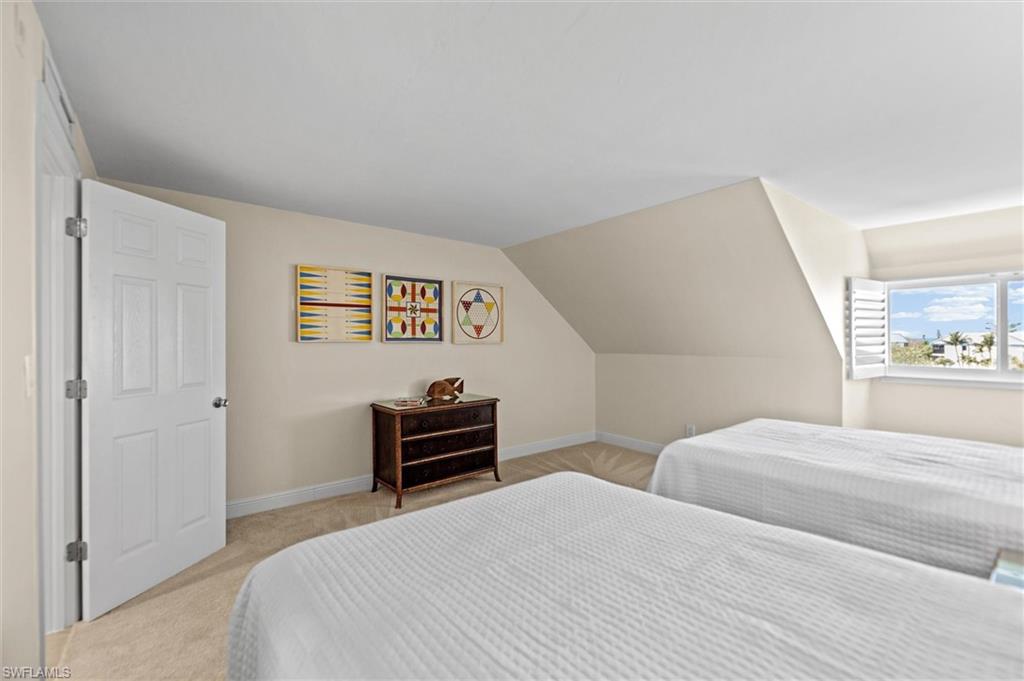 5323 Bayside Villas 24 photo 33